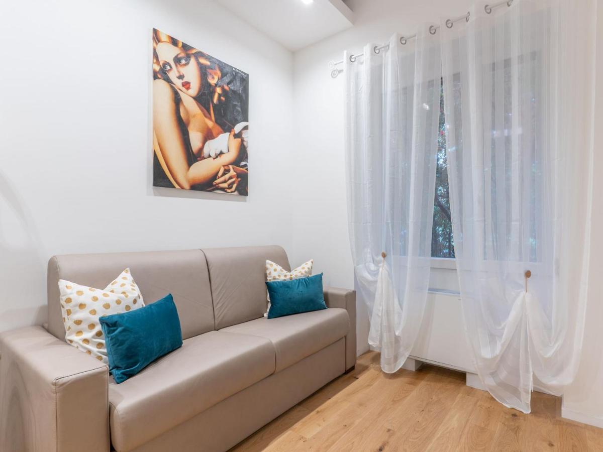 The Best Rent - Gorgeous One-Bedroom Apartment In Ticinese Milánó Kültér fotó
