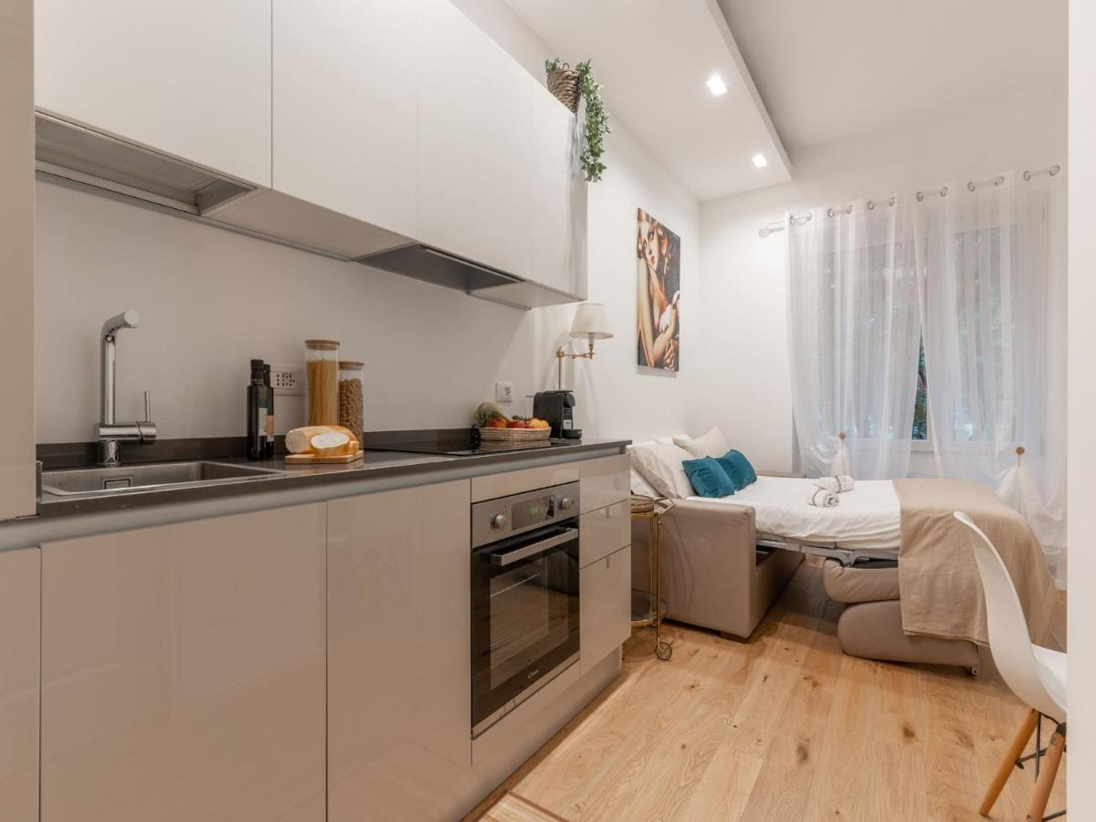 The Best Rent - Gorgeous One-Bedroom Apartment In Ticinese Milánó Kültér fotó